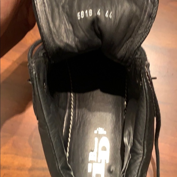 Black leather autumn boots size 44 by Browns ID - Picture 3 of 4